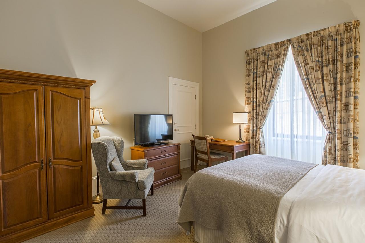 Lhotel Монреаль Экстерьер фото